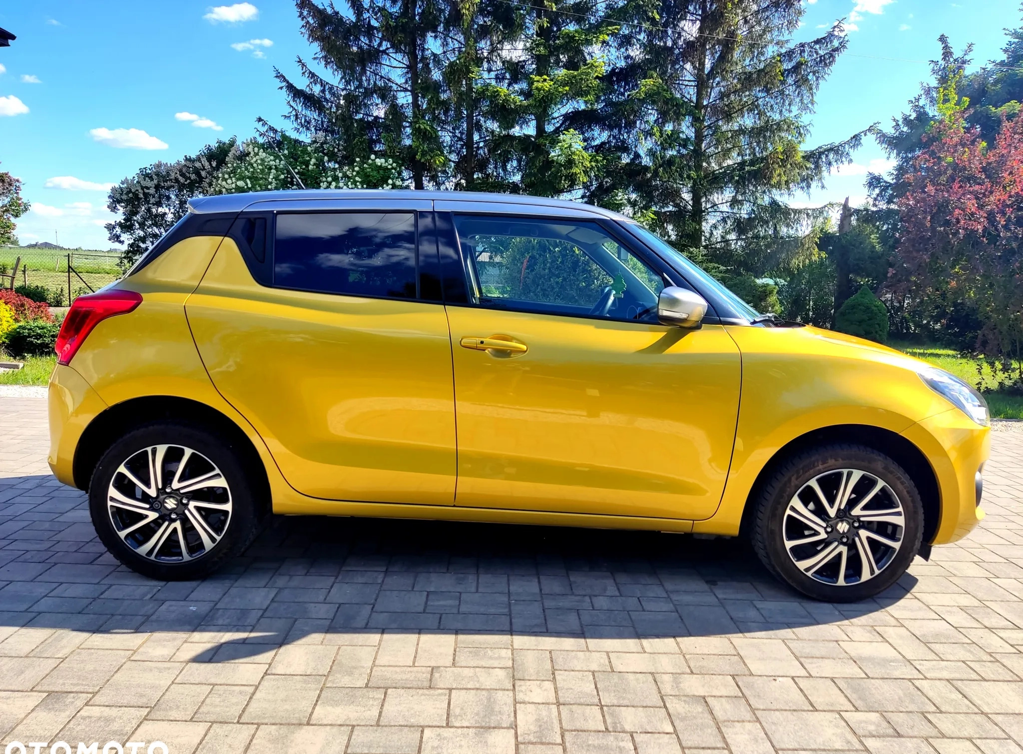 Suzuki Swift cena 58990 przebieg: 22431, rok produkcji 2021 z Bieruń małe 562